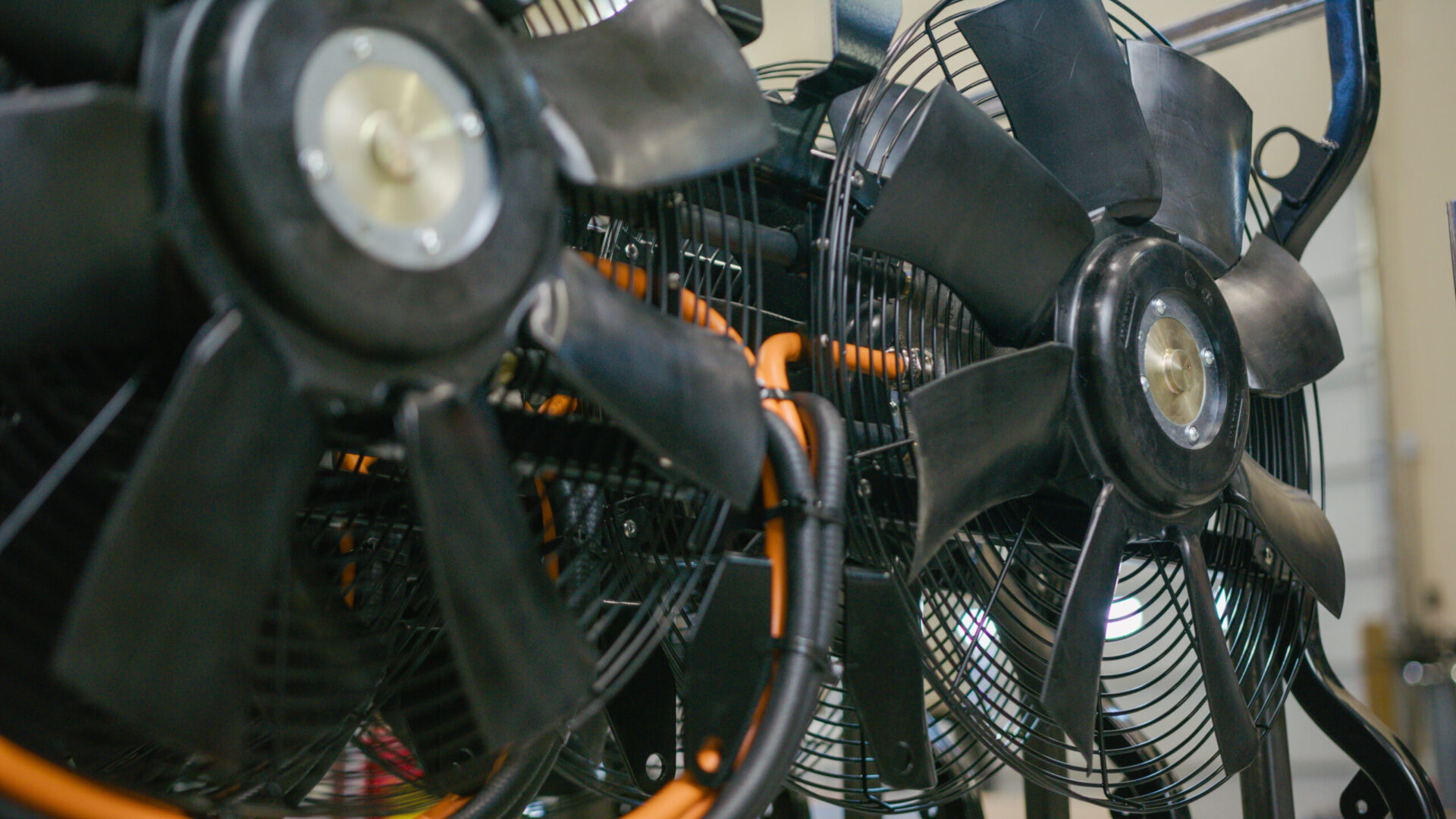 multiple unites of Horton's efan engine cooling application